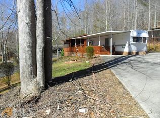 290 Camptown Trl, Cleveland, GA 30528