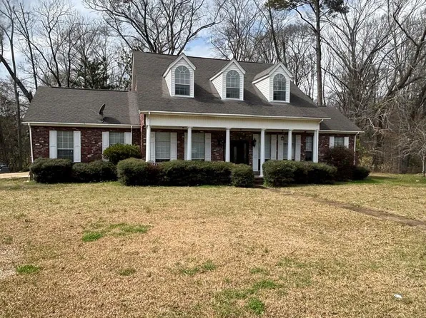 3 Windsong Ct, Natchez, MS 39120