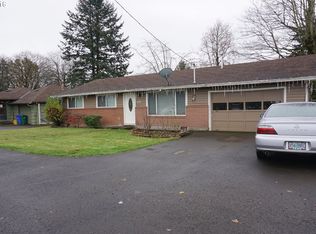 16334 SE Main St, Portland, OR 97233