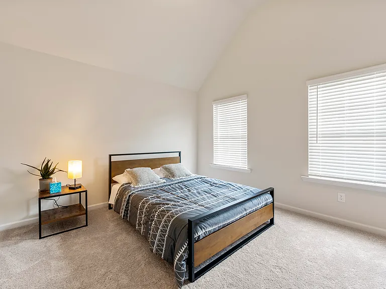 535 Hancock Dr SE — Photo 20
