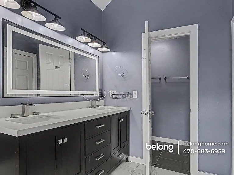 988 Bridgegate Dr NE — Photo 24