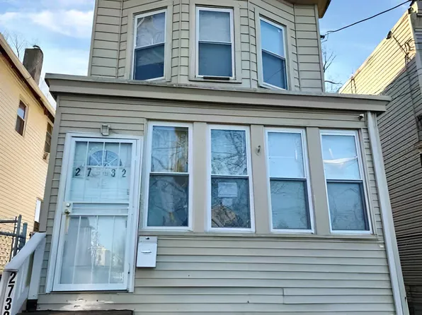 2732 Pierce Ave, Camden, NJ 08105