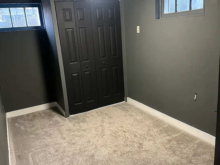 625 Grace Ave — Photo 13