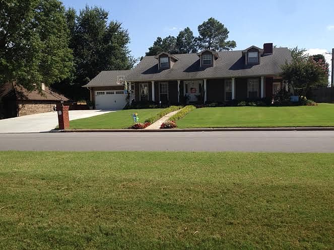 1st image of 8912 Copper Oaks Ln