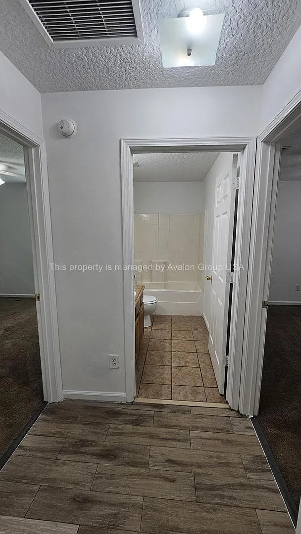 3 bed, 1271 sqft, $1,475 — Photo 3