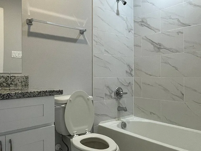 6011 Wedgefield St #B — Photo 10