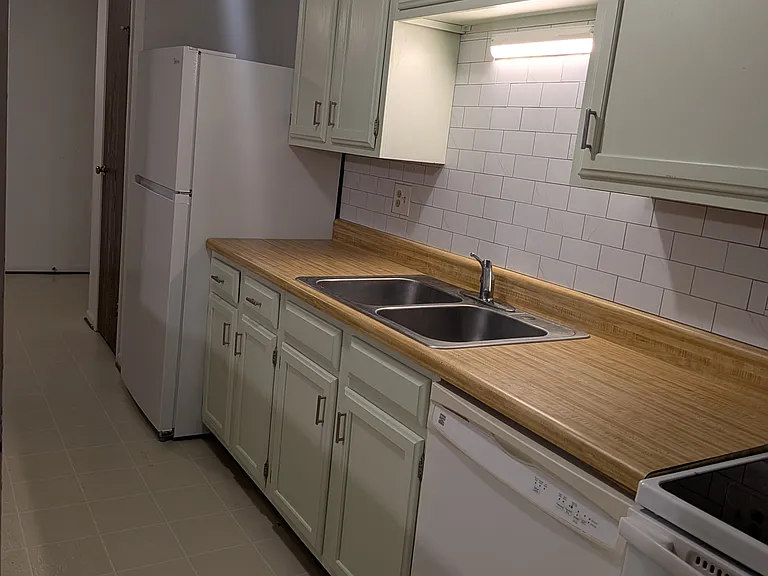 8420 Obannon Ct #8 — Photo 7