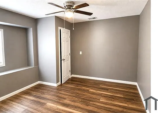 1009 N Gladstone Ave — Photo 8