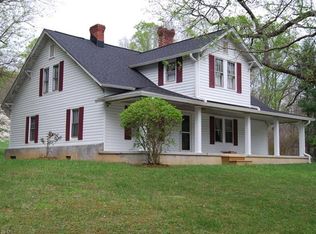 598 Morgan Hill Rd, Fairview, NC 28730