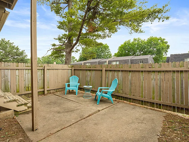 Walk-Out Enclosed Patio