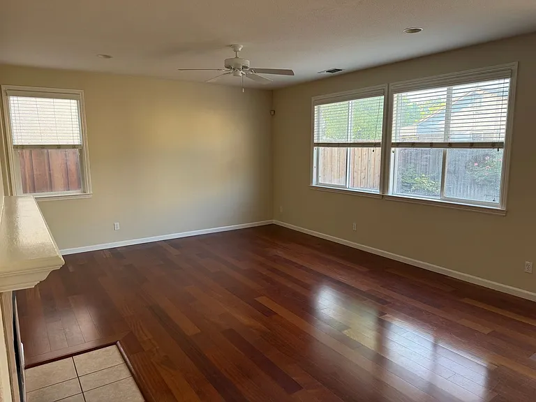 5107 Fern Ridge Cir — Photo 4