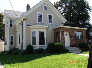 15 Green St, Stoneham, MA 02180