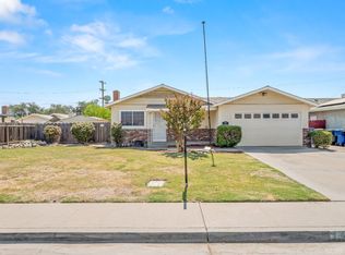 83 W Deodar Dr, Lemoore, CA 93245