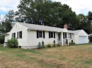 182 Old Farm Dr, Newington, CT 06111