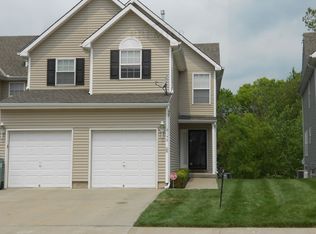2148 SW Rambling Vine Rd, Lees Summit, MO 64082