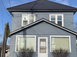 213 E Green Bay St, Bonduel, WI 54107