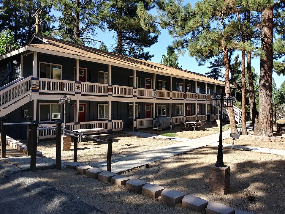 42147 Big Bear Blvd #202