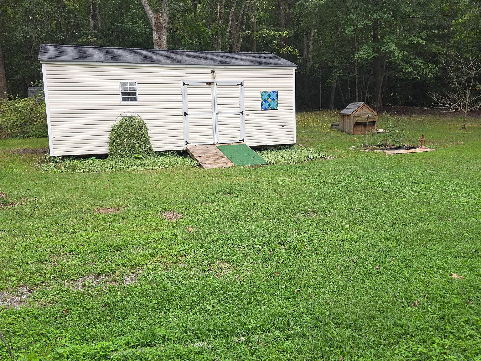 3 bed, $1,400 — Photo 2