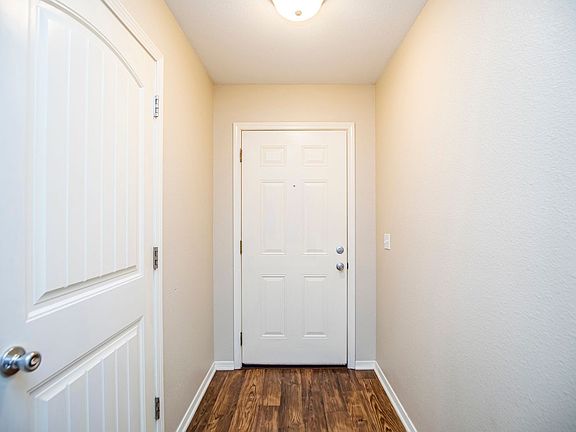 2nd image of 131 Foxglove St