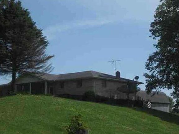 3rd image of 2518 S County Road 180 E