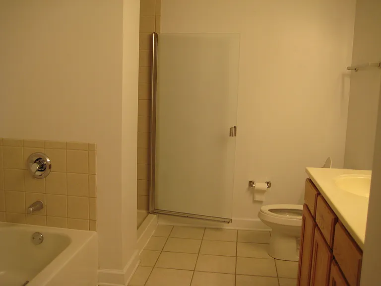 1529 S State St #13-F — Photo 3