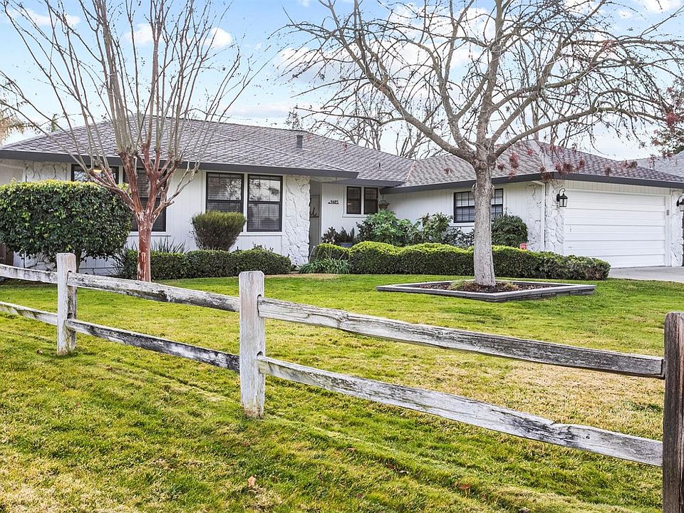 2nd image of 9485 Crown Point Way