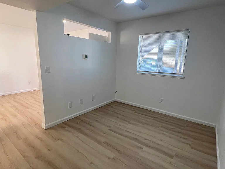 305 Warner St #A — Photo 6