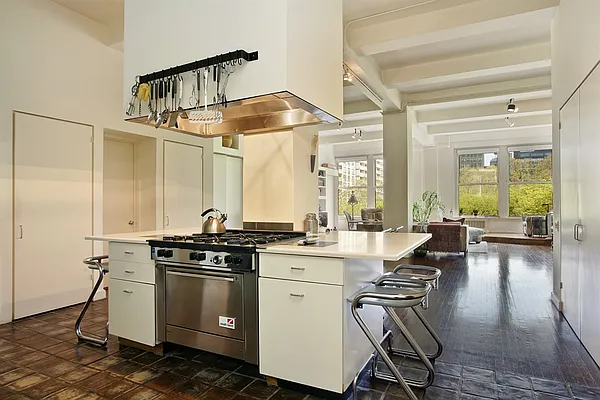 Sold by Corcoran | media 23