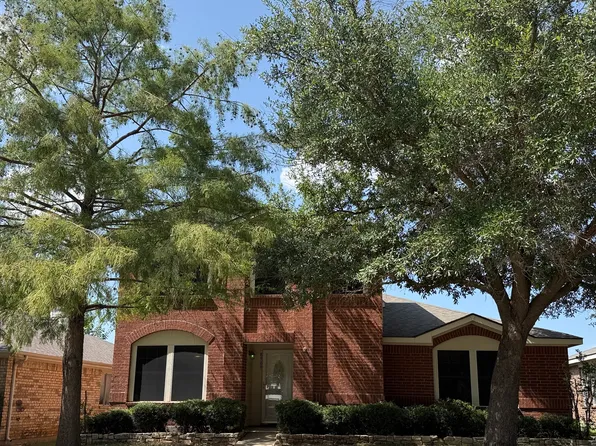 8909 Tumbleweed Dr, Aubrey, TX 76227