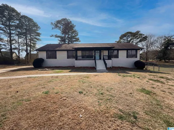 800 Thomas Dr, Mount Olive, AL 35117