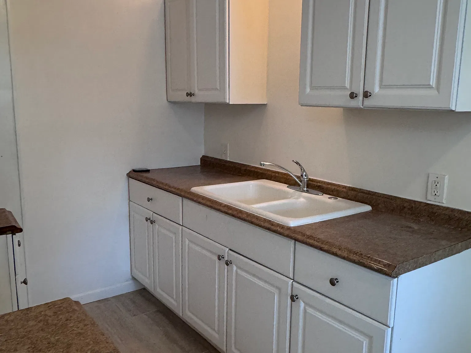 1 bed, 530 sqft, $1,618 — Photo 2