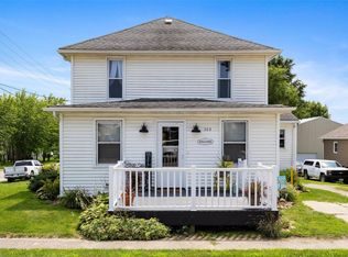 303 South St, Urbana, IA 52345