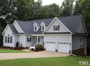 310 Wyndham Place Dr, Fuquay Varina, NC 27526