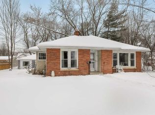 36 17th Ave N, Hopkins, MN 55343