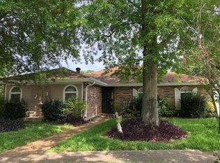 2537 Vulcan St, Harvey, LA 70058
