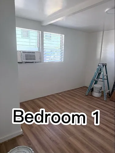 1038 Long Ln #1 Photo 1
