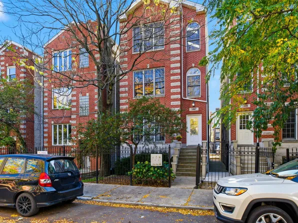 1447 W Walton St APT 3, Chicago, IL 60642