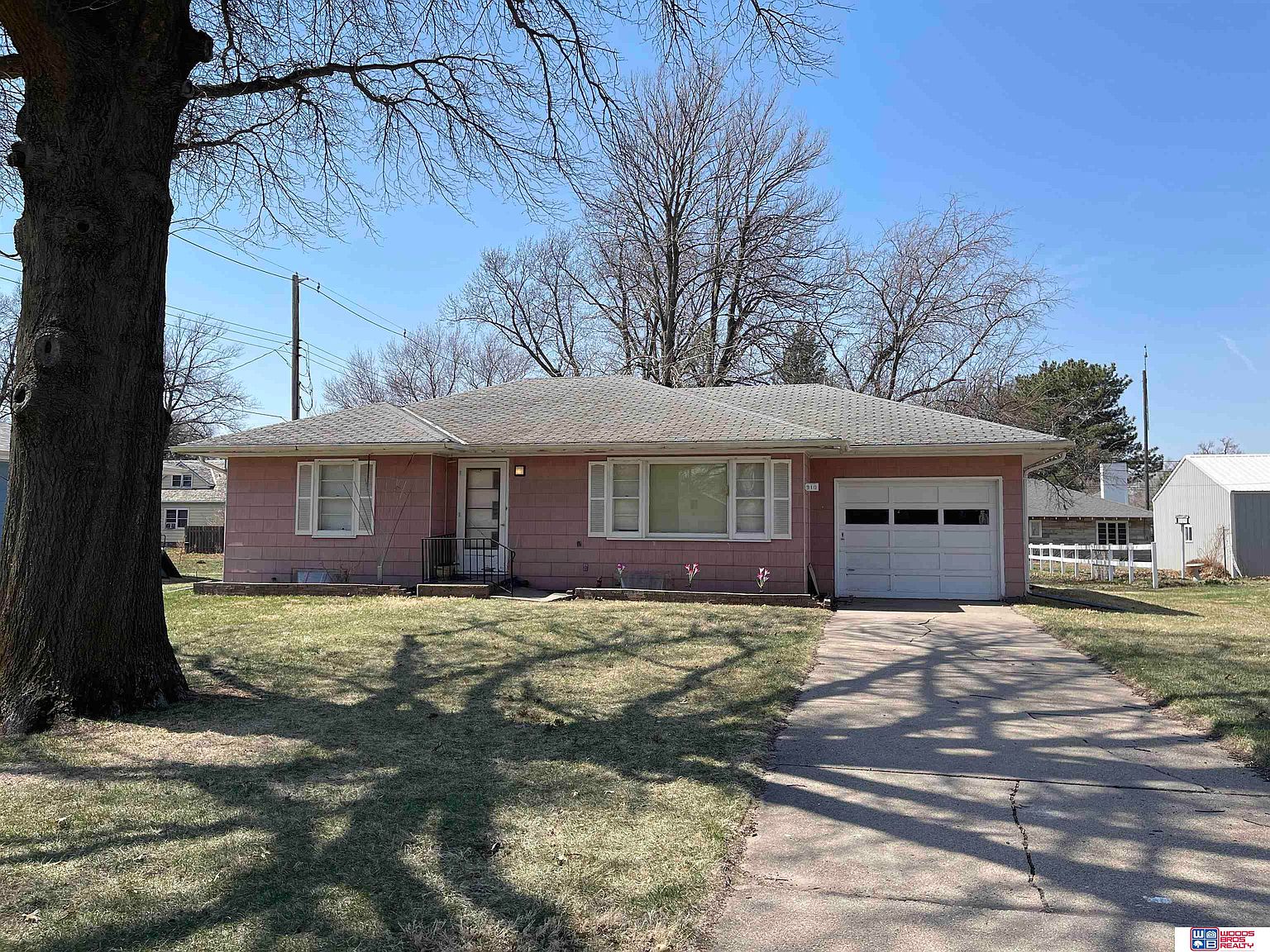 910 Commercial St, Stromsburg, NE 68666 Zillow