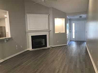 2nd image of 220 Lake Linden Dr