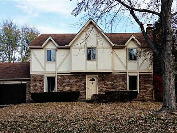 2nd image of 10273 Oxford Dr