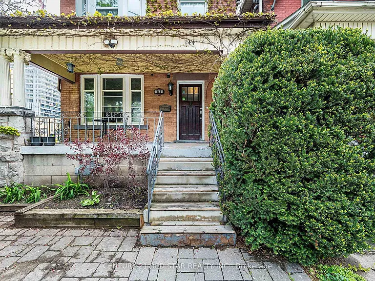 144 Bold St #UPPER — Photo 2