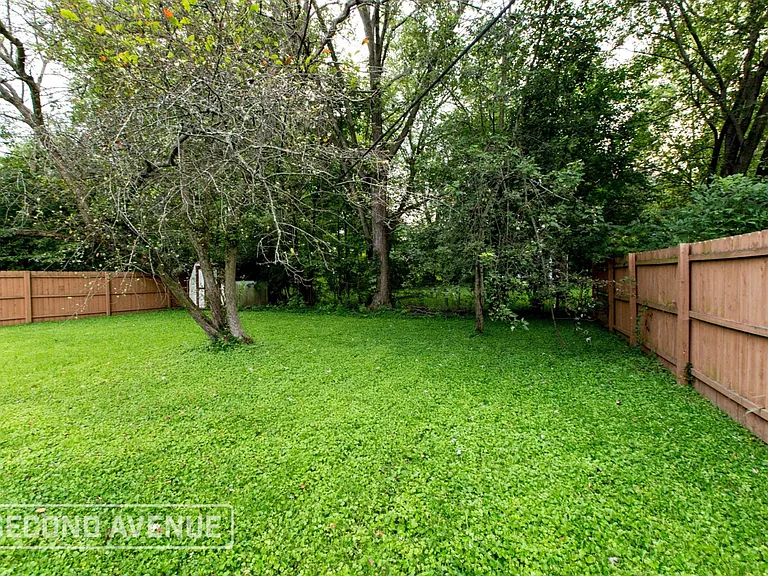 490 Shabbona Dr — Photo 8