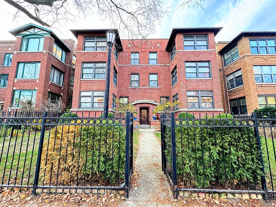 1st image of 4444 N Malden St #2N