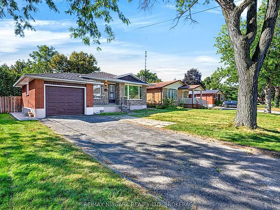 2nd image of 82 Regent Dr