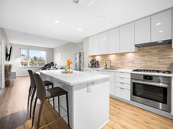 2nd image of 9233 Odlin Rd #511