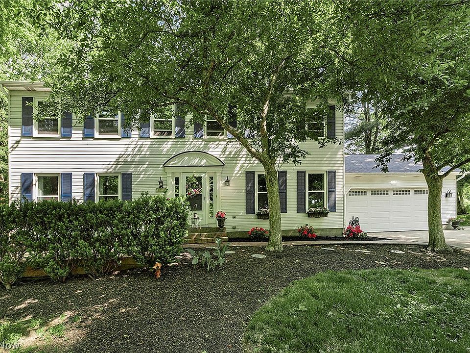 1st image of 8290 Pine Creek Ct