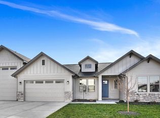 9887 W Snow Wolf Ln, Star, ID 83669