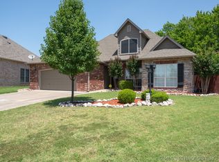 8697 N 125th East Ave, Owasso, OK 74055