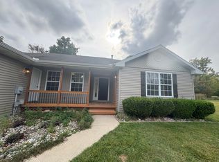 3463 Pine Trce, Lapeer, MI 48446