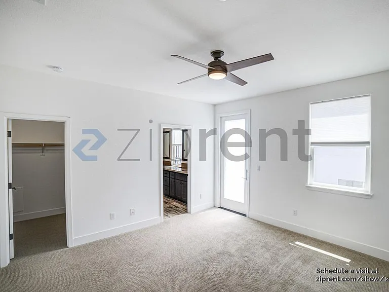 1010 Vanilla Bean Ln — Photo 10